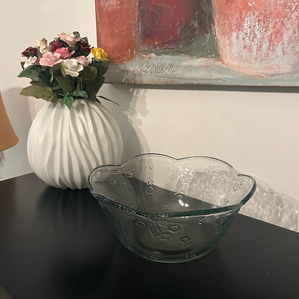 Anchor Hocking served bowl
